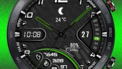 Green dial hybrid watch face