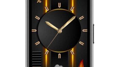 Golden dial analog watch face