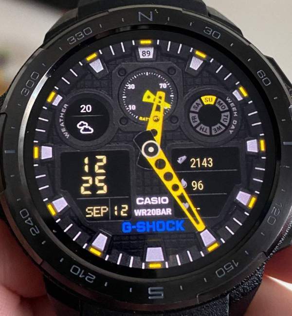 Yellow Casio G-Shock hybrid watchface