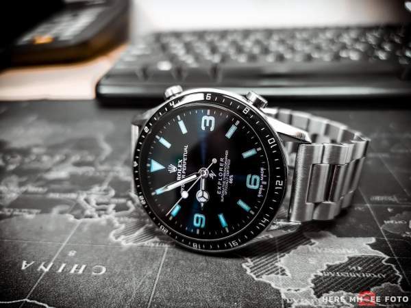 Rolex Explorer limited edition realistic watch face theme