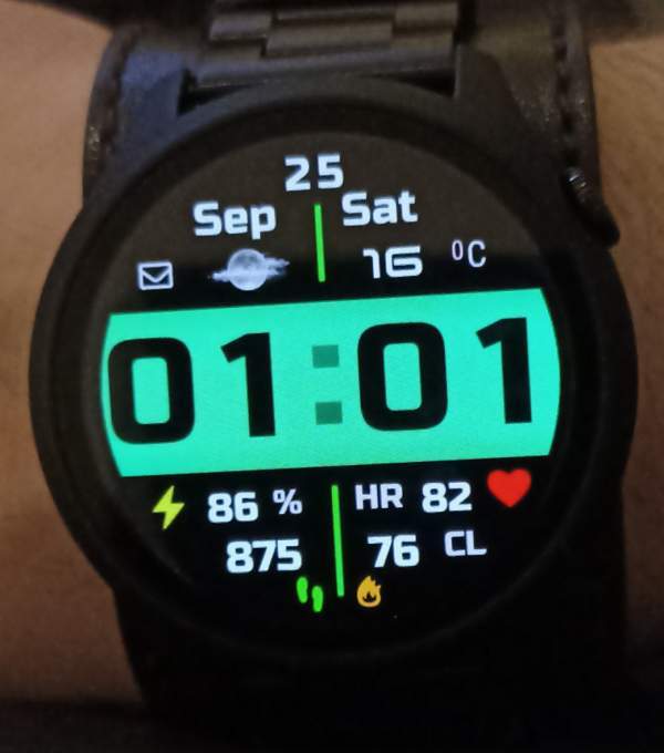 Simple neat and clean digital watchface
