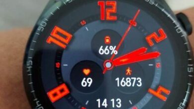 Just Red hybrid watchface theme