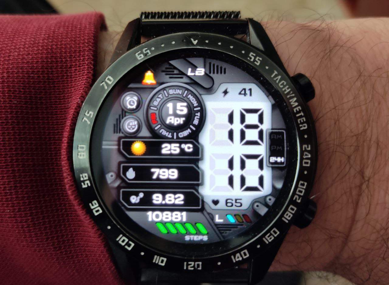 Amazing Black high quality digital watch face theme