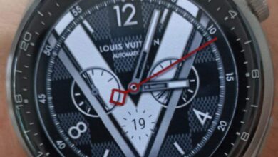 Louis Vuitton realistic watch face theme