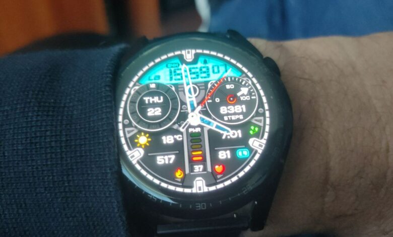 Small blue LCD HQ hybrid watchface theme